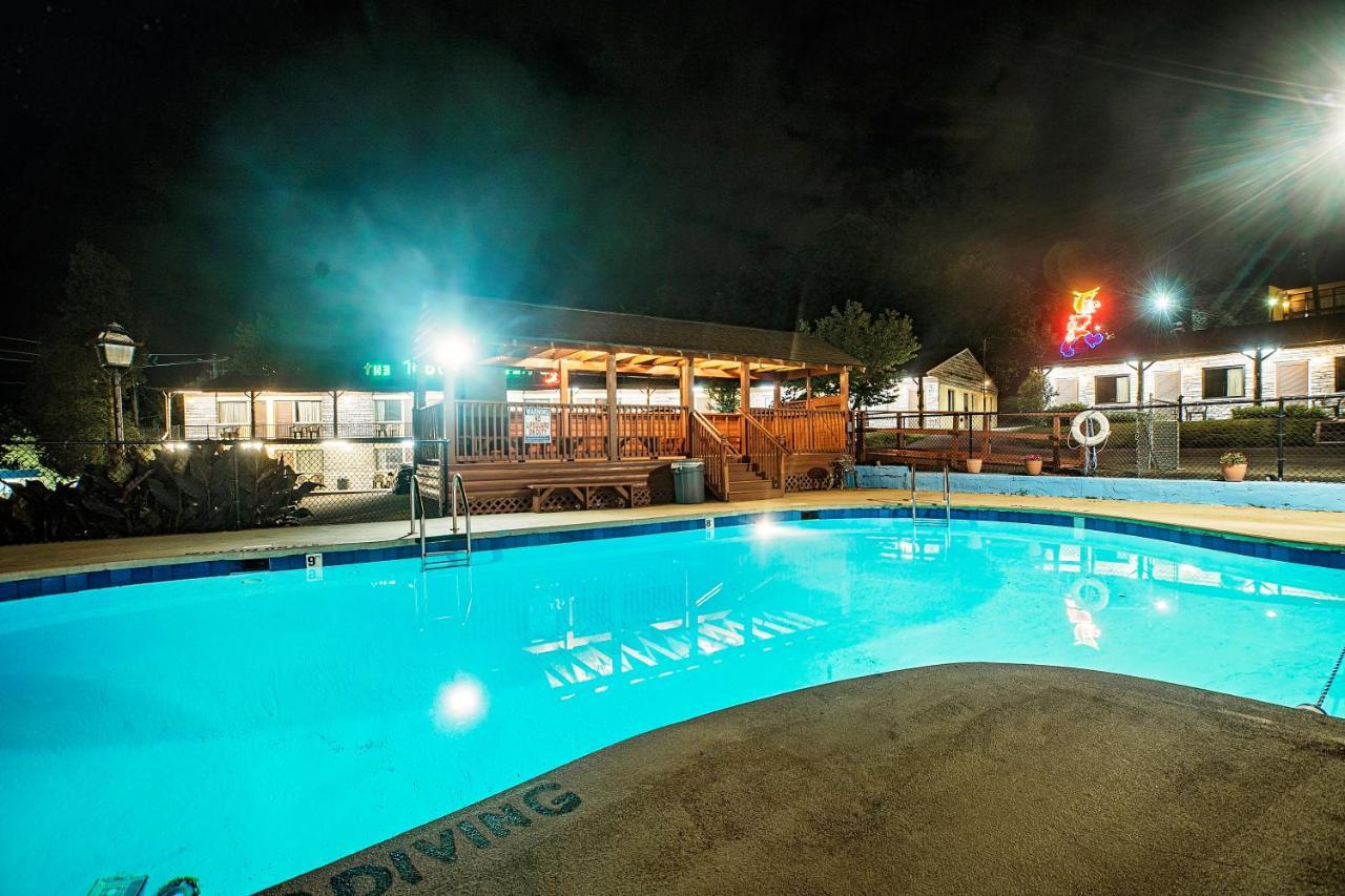 The Mountaineer Inn - אשוויל מראה חיצוני תמונה
